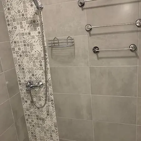 Modern Waterfront 1br With Ac *